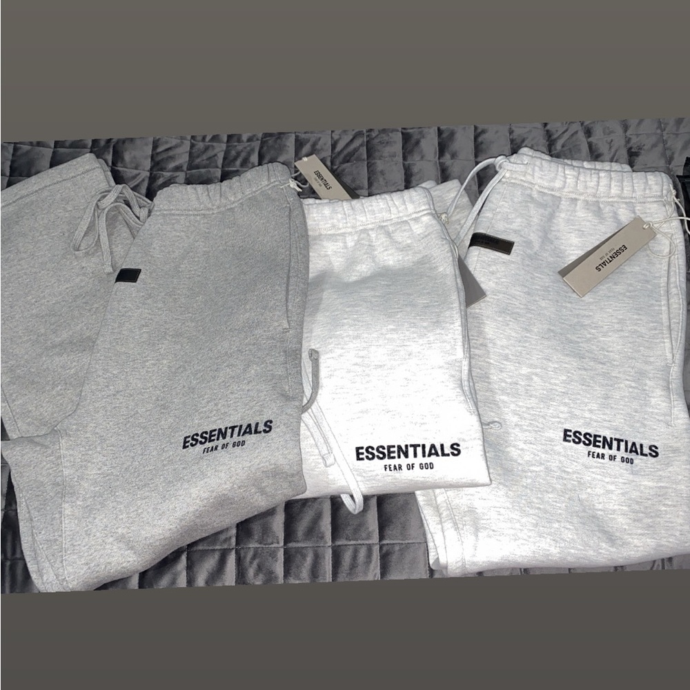 Only 1 XS MEN LIGHT OATMEAL RELAXED FIT LEFT !